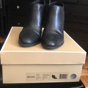 MICHAEL Michael Kors Shaw Booties